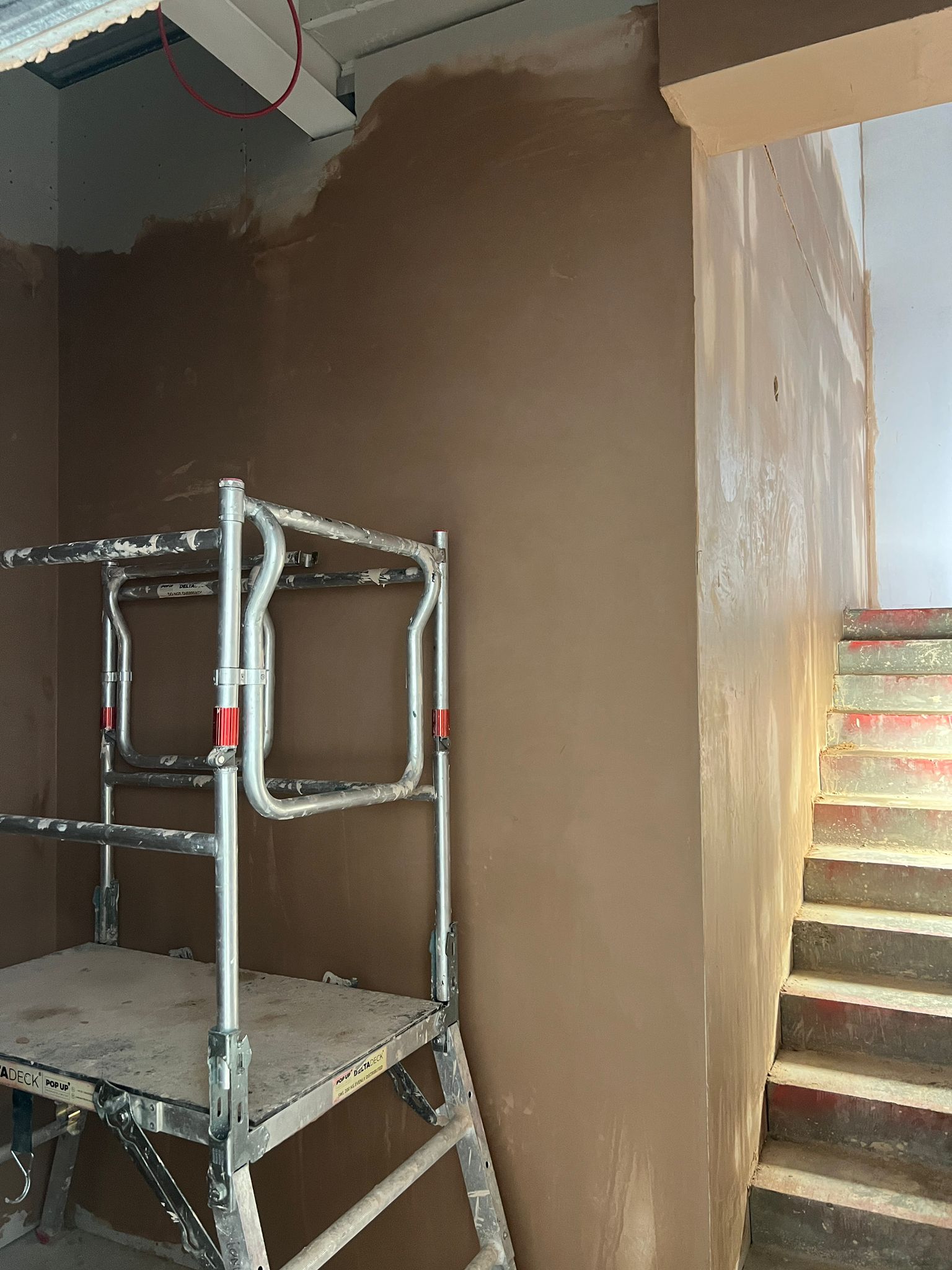 Skimming a living room wall